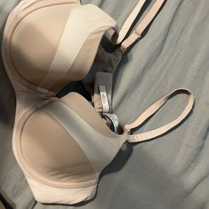 Bra 38C gently used VS brand